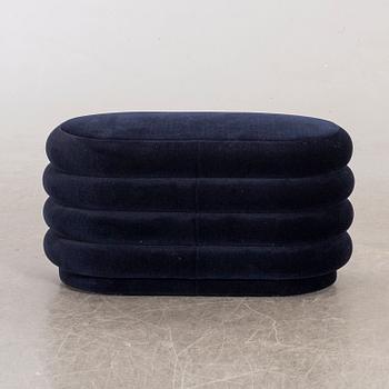 FERM LIVING puff "Pouf dark blue" modern tillverkning.