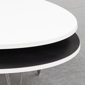 A coffee table, late 20th Century / 21st Century.