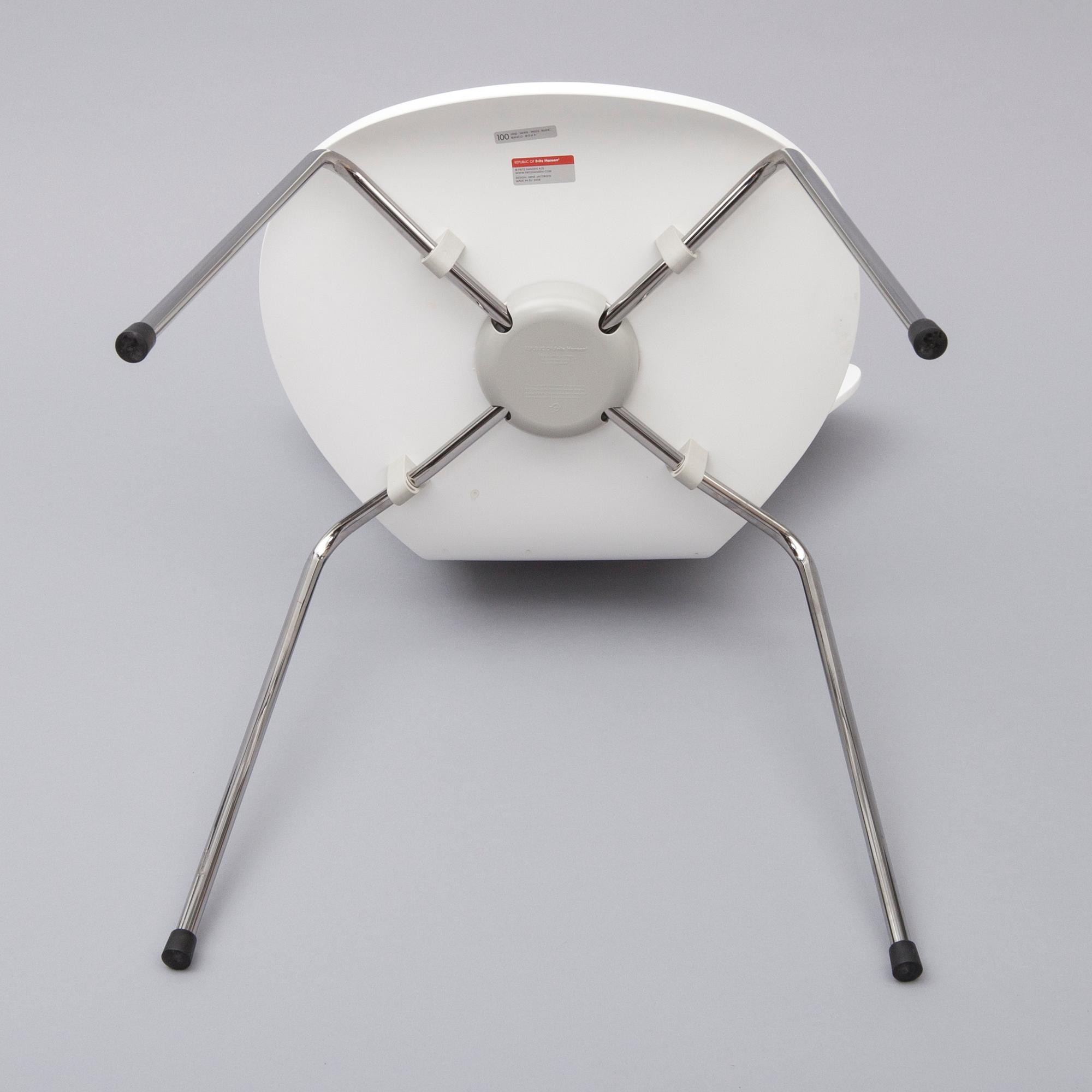 STOLAR, 4 st, "Sjuan" Arne Jacobsen, Fritz Hansen.