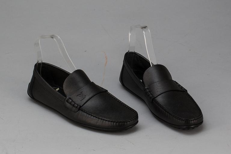 SKOR, Louis Vuitton.