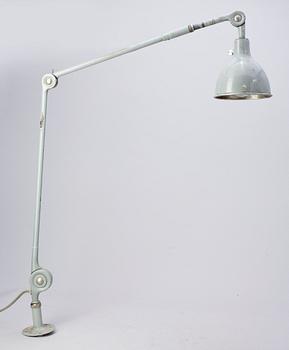 BORDSLAMPA, industri, 1900-tal.