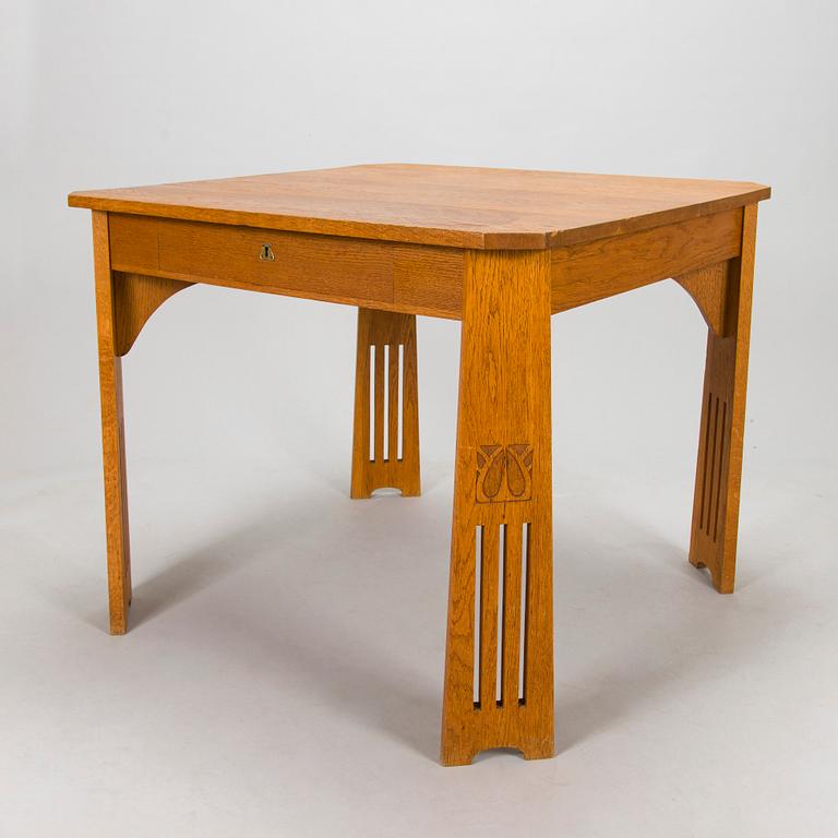 Louis Sparre, 8-piece furniture set for Aktiebolaget Iris, Porvoo 1904.
