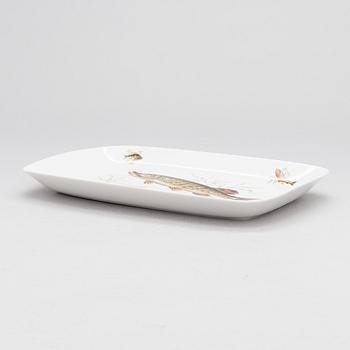 A 25-piece porcelain fish dinnerware set for Rörstrand.