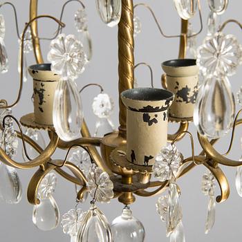 Paavo Tynell, a mid-20th century '1457/3' chandelier for Taito.