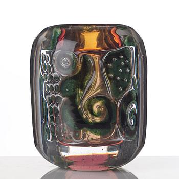 Edvin Öhrström, an "ariel" vase with a bathing female, Orrefors Sweden 1942, nr 260.