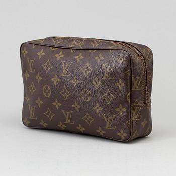 Louis Vuitton, toilet bag.