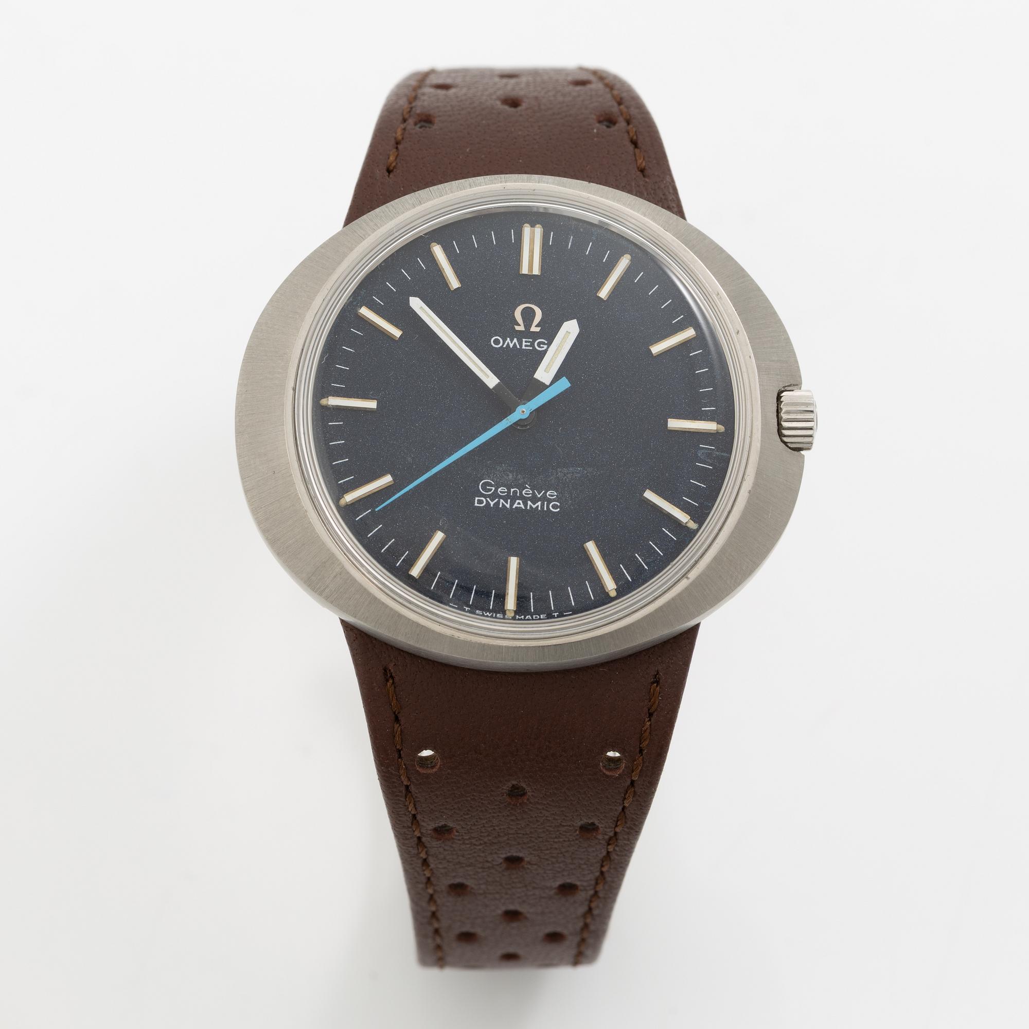 Omega, Geneva, Dynamic, wristwatch, 41 x 36 mm.