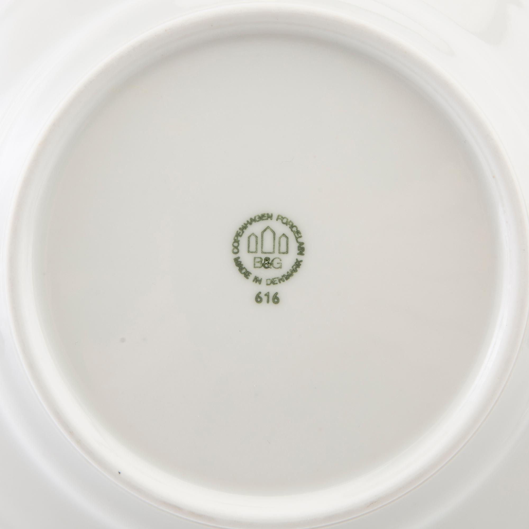 Servis  21 dlr Bing & Grøndahl, Danmark 1900-talets andra hälft porslin.