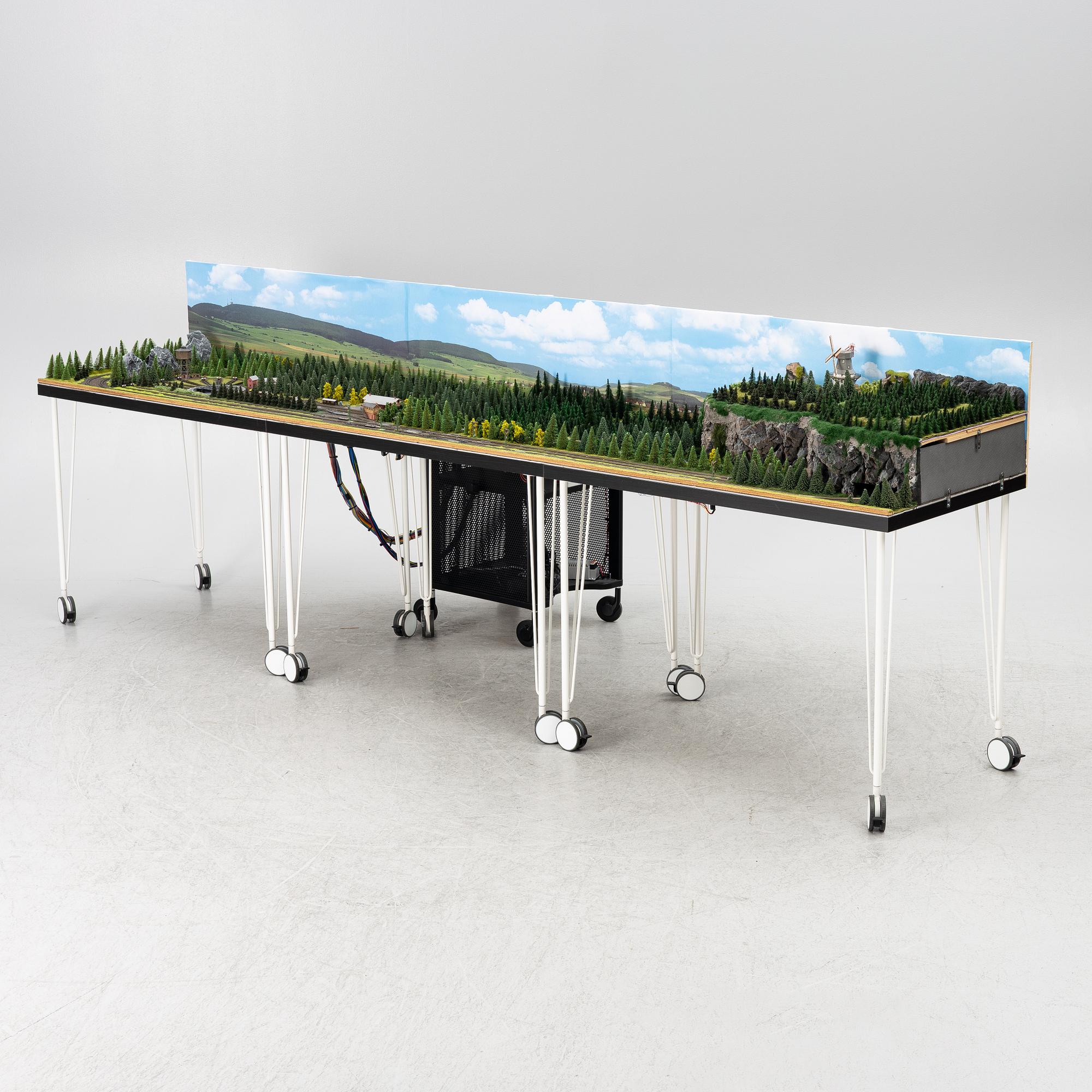 Märklin, Railway layout, Scale Z.