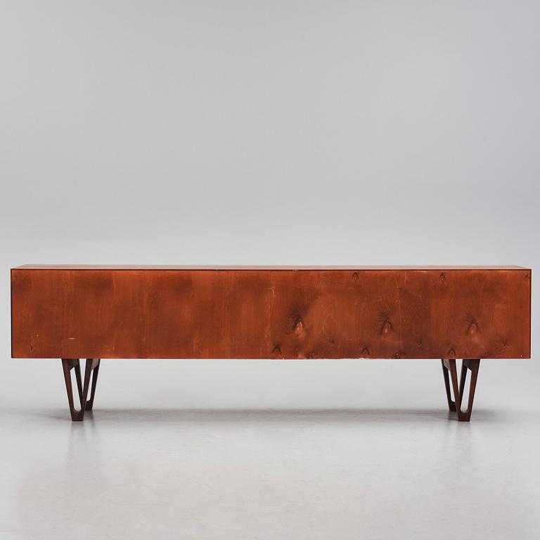 Ib Kofod-Larsen, sideboard, Seffle Möbelfabrik, 1960-tal.