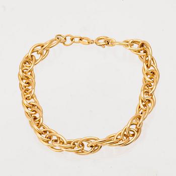 An 18K gold bracelet from Arezzo Italy.