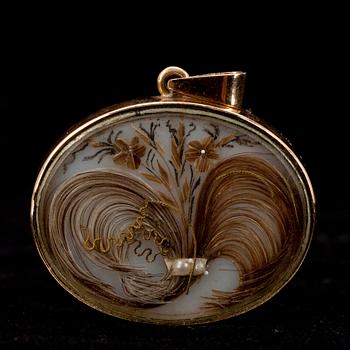 RIIPUS, kultaa 14K, hiustyö, 1800-luvun loppu. Suomalaiset tuontileimat 1977. Paino yht. 10,5 g.