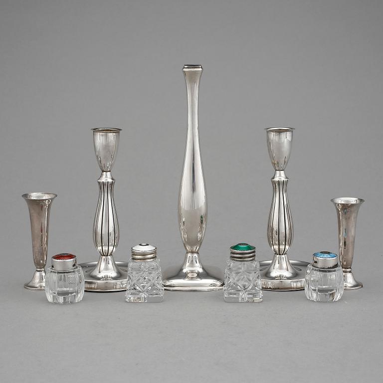 PARTI SILVER, 9 delar, 1900-tal. Tot vikt ca 443 gram (inkl. glas).