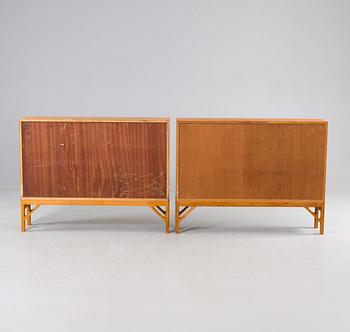 A PAIR OF BOOKSHELVES BY BØRGE MOGENSEN, C.M Madsen, FDB Furnitur.