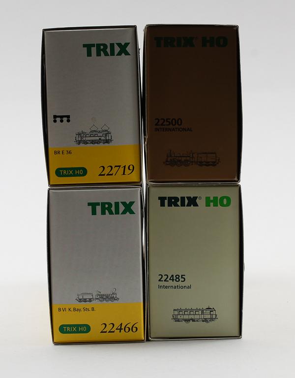 MODELLTÅG, 4 st, Trix, Tyskland.