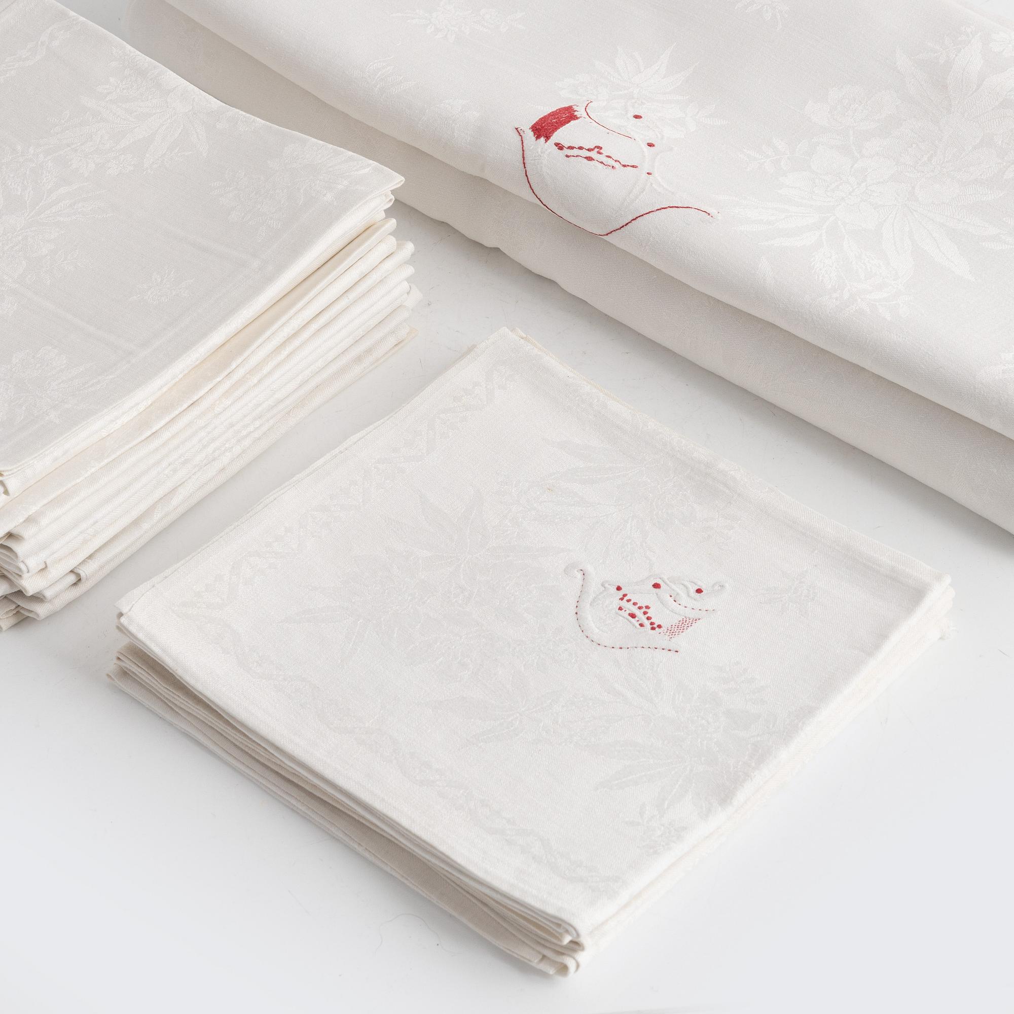 Duk samt 20 servetter, linnedamast, 1900-tal.