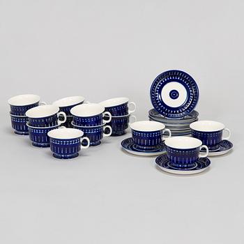 Ulla Procopé, servis, 58 delar, porslin, "Valencia", Arabia, Finland.