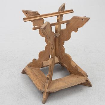 Bord, s.k. strålabord, allmoge, Dalarna, 1800-tal.