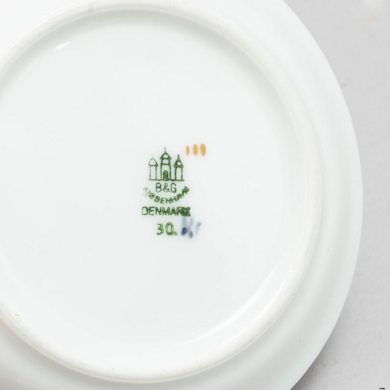 A part 'Blå Måsen' dinner and coffee porcelain service, from Bing & Gröndahl, Denmark, second half of the 20th Century.