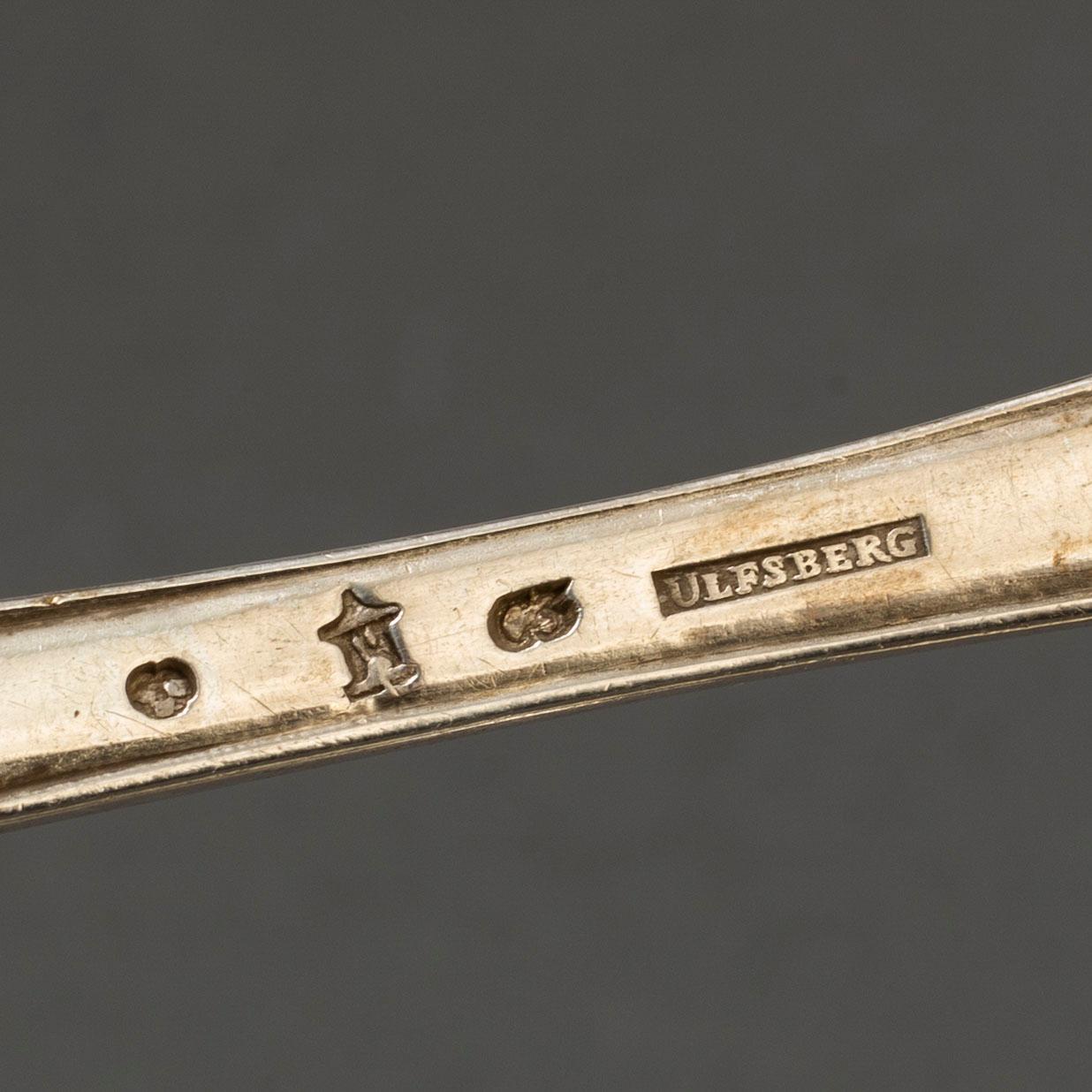 A silver cutlery, including 'Svensk Spets' and 'Svensk Rund', incl. GAB, CG Hallberg, 19/20th century (89 pc), 3171g.