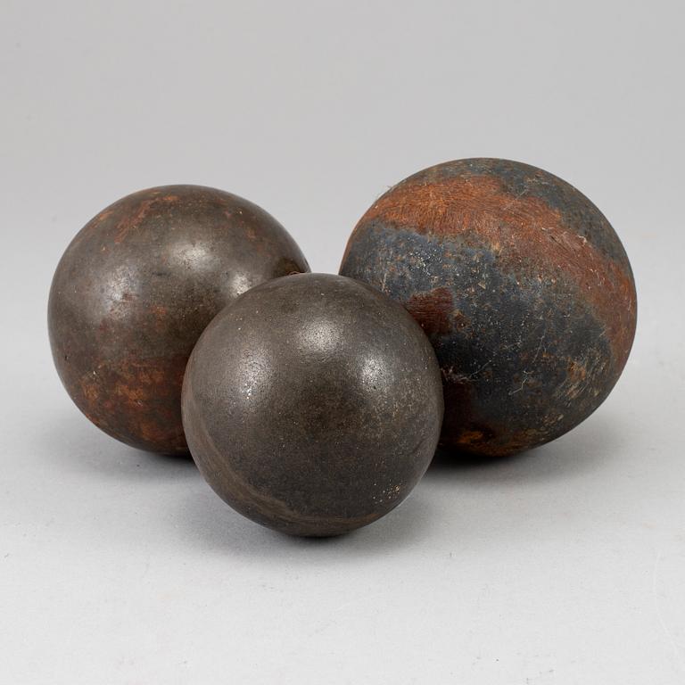 KULOR, 3 st, järn, 1700-/1800-tal.