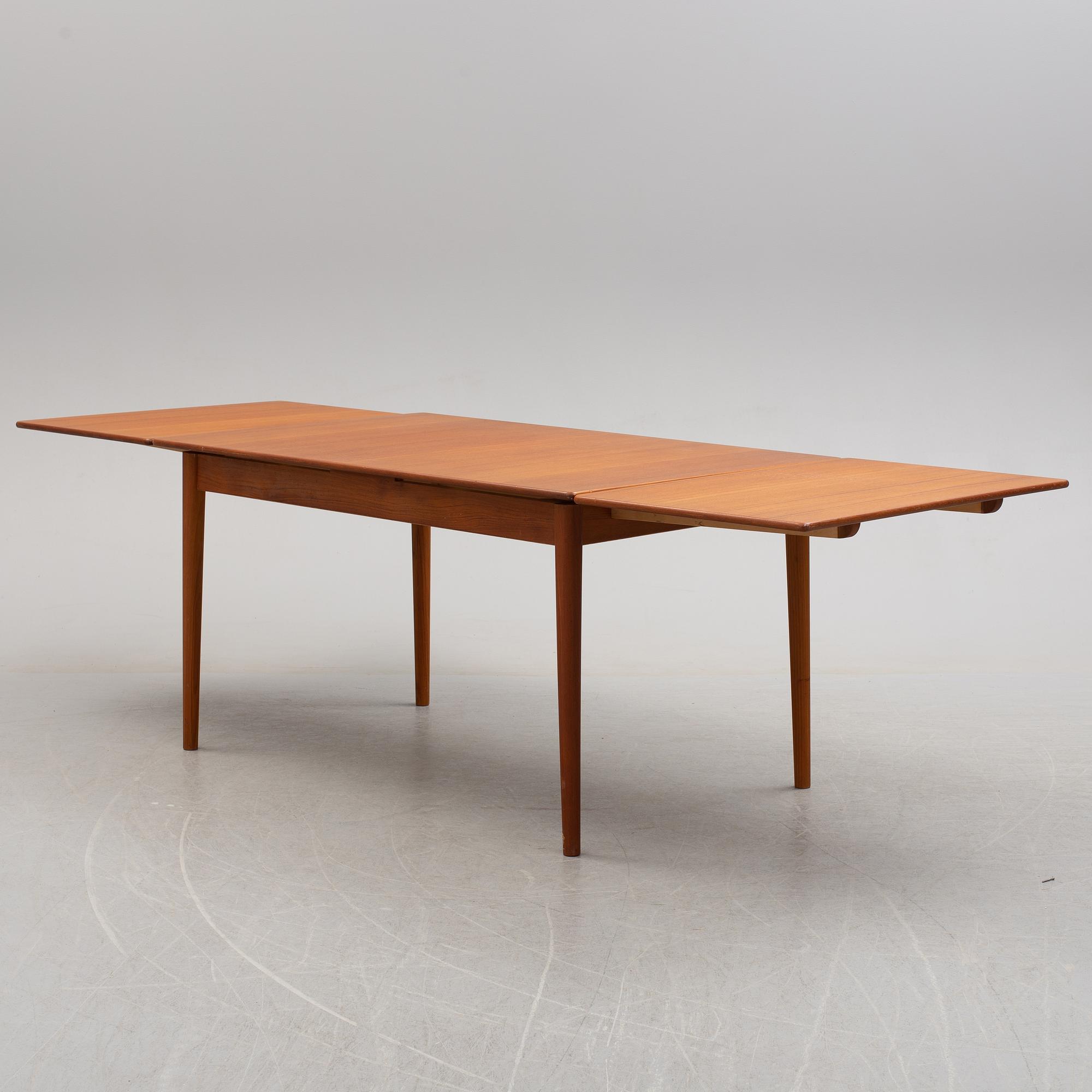 A 'Bjärni' dining table by Nils Jonsson for Troeds, second half of the 20th century.