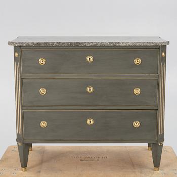 A Gustavian style chest of drawers, 20th century.