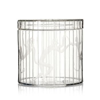 Edward Hald, an engraved lidded "Apburen" jar, Orrefors 1930.