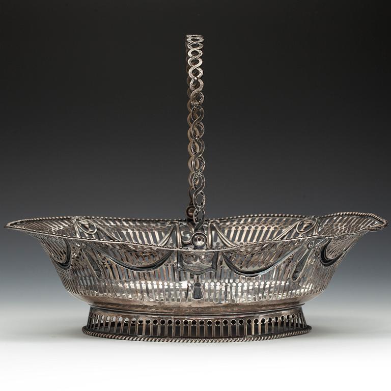 FRUKTKORG, silver, England, London 1776, vikt 543 g.