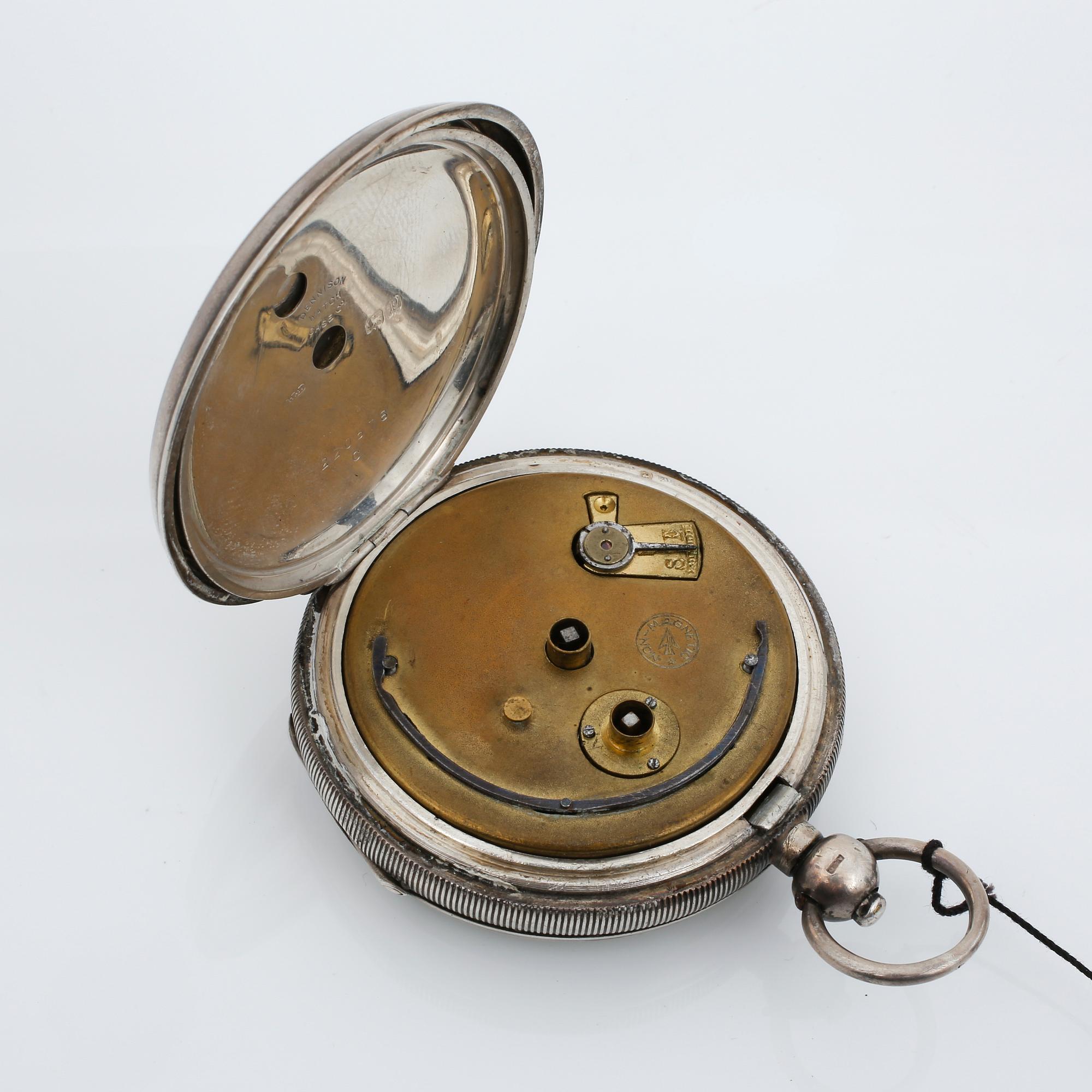FICKUR, 2 st, silver, Storbritannien, sent 1800-tal/ tidigt 1900-tal. Vikt ca 265 g.