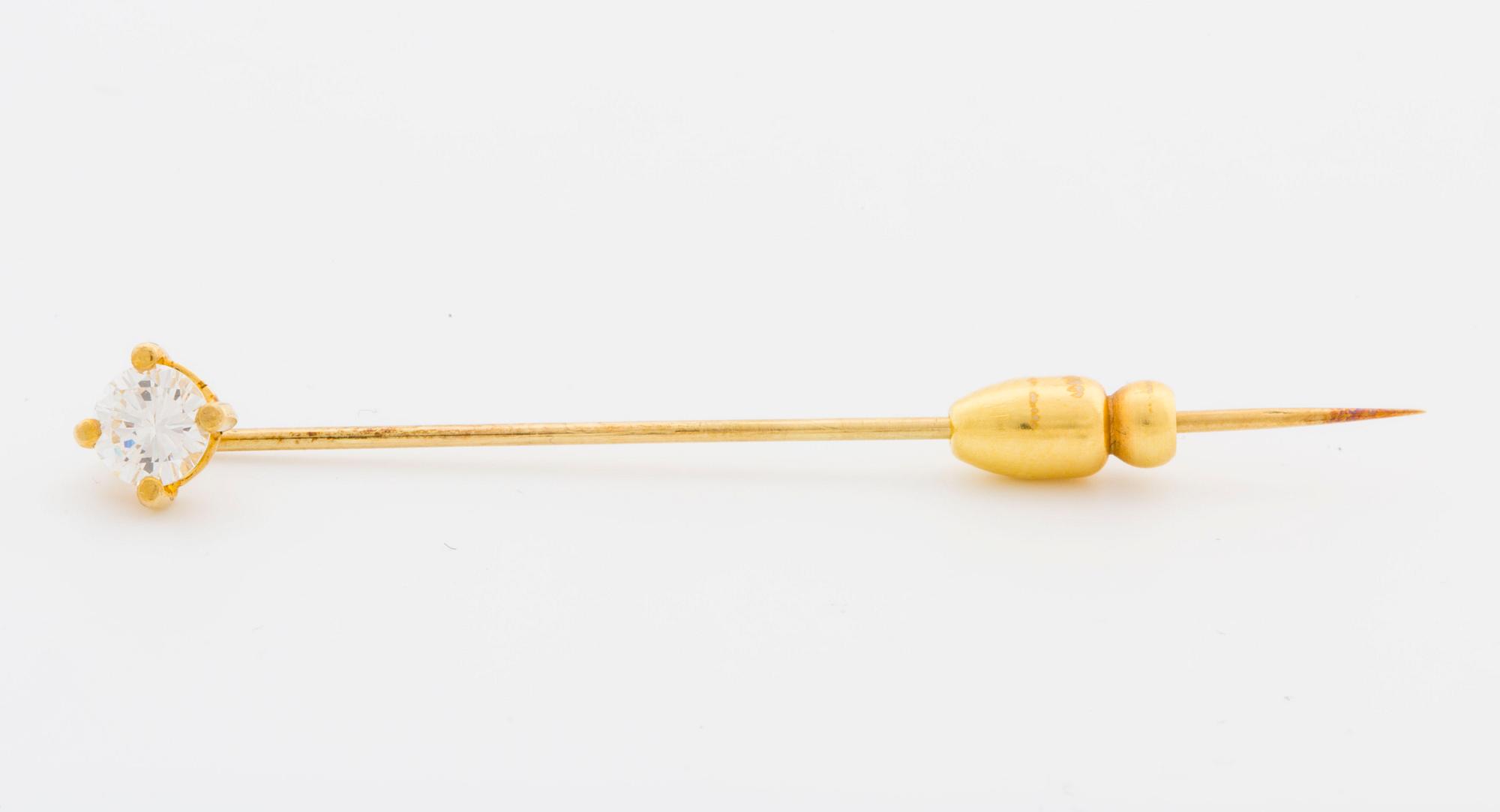 A circa 0.45 ct brilliant-cut diamond pin.