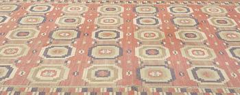 MÄRTA MÅÅS-FJETTERSTRÖM, a carpet, flat weave, 346,5 x 255,5 cm, "Röda åttan", signed AB MMF.