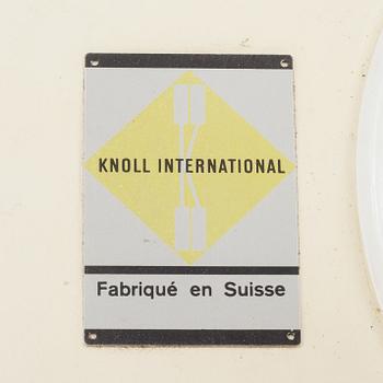 BORD, "Tulip", Eero Saarinen, för Knoll International, Suisse.