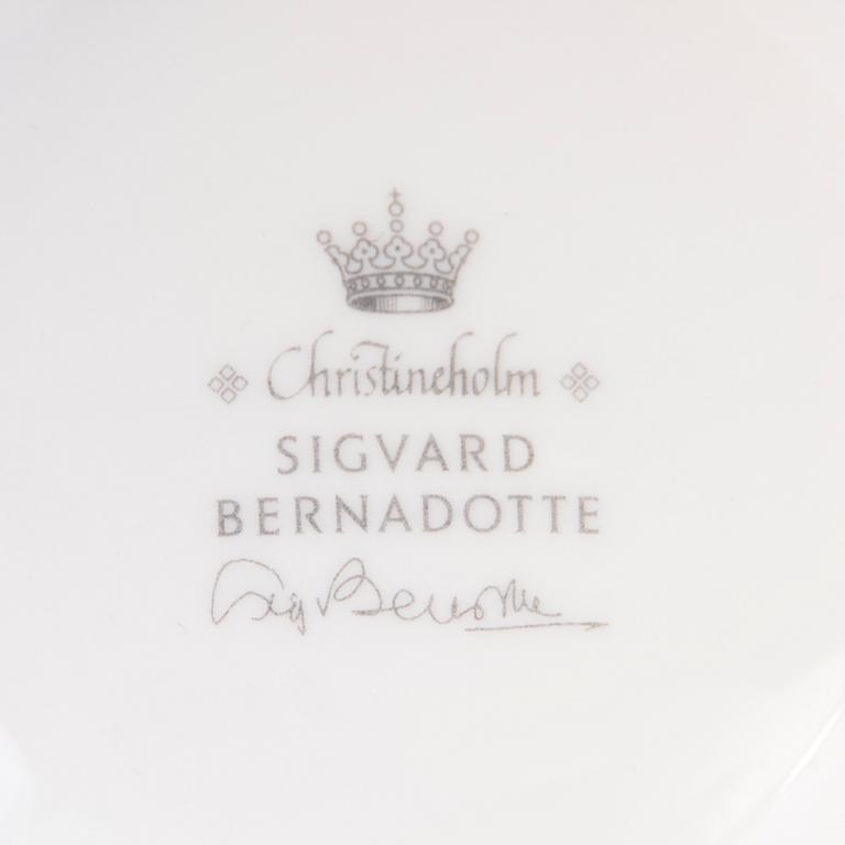 SIGVARD BERNADOTTE, A 29-pcs set of 'Christineholm' /'Marianne' tableware, incl coffee cups.