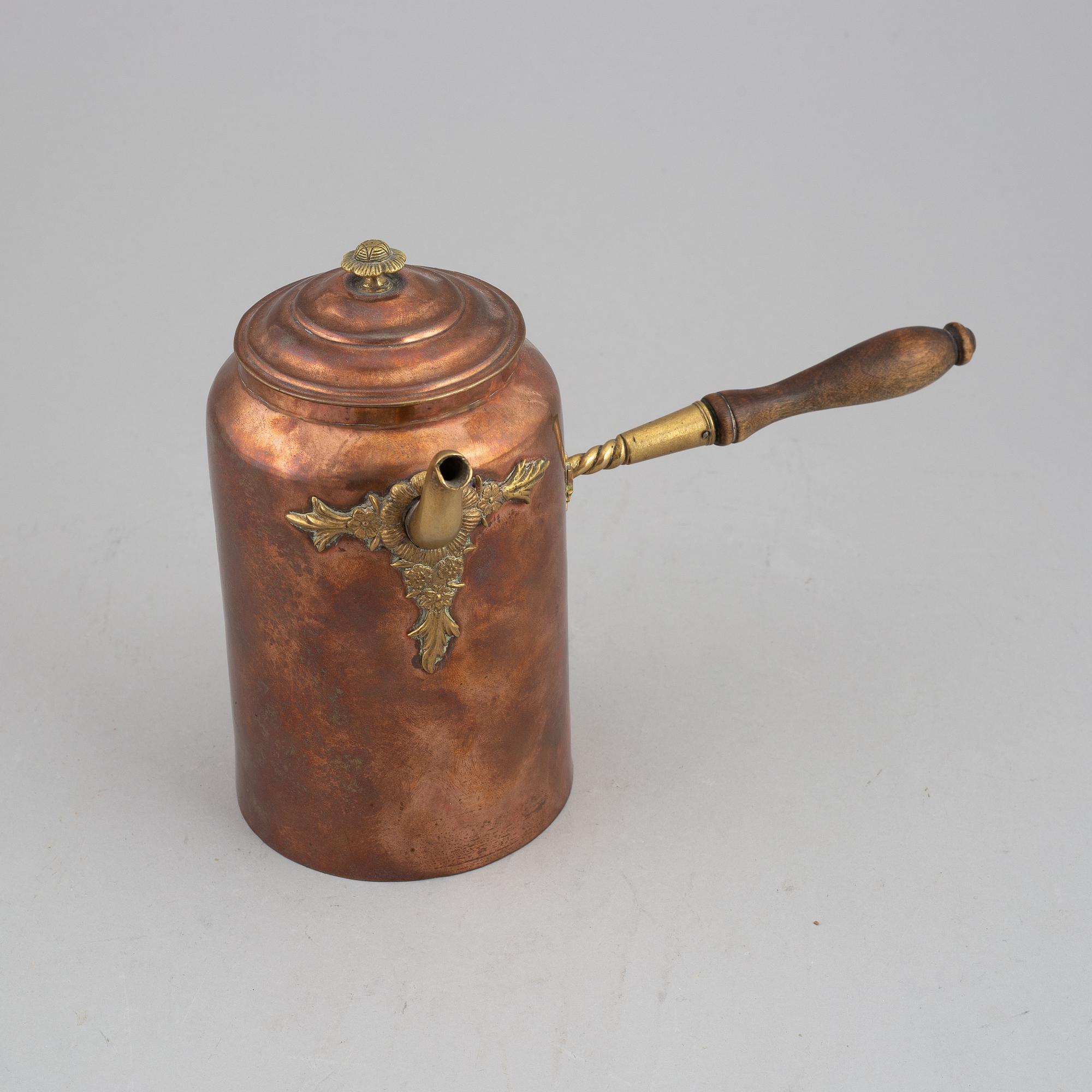 A Swedish rococo coffe pot, second half of the 18th Century.