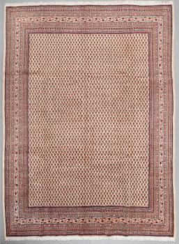 A SAROUK MIR RUG, 358 x 270 cm.