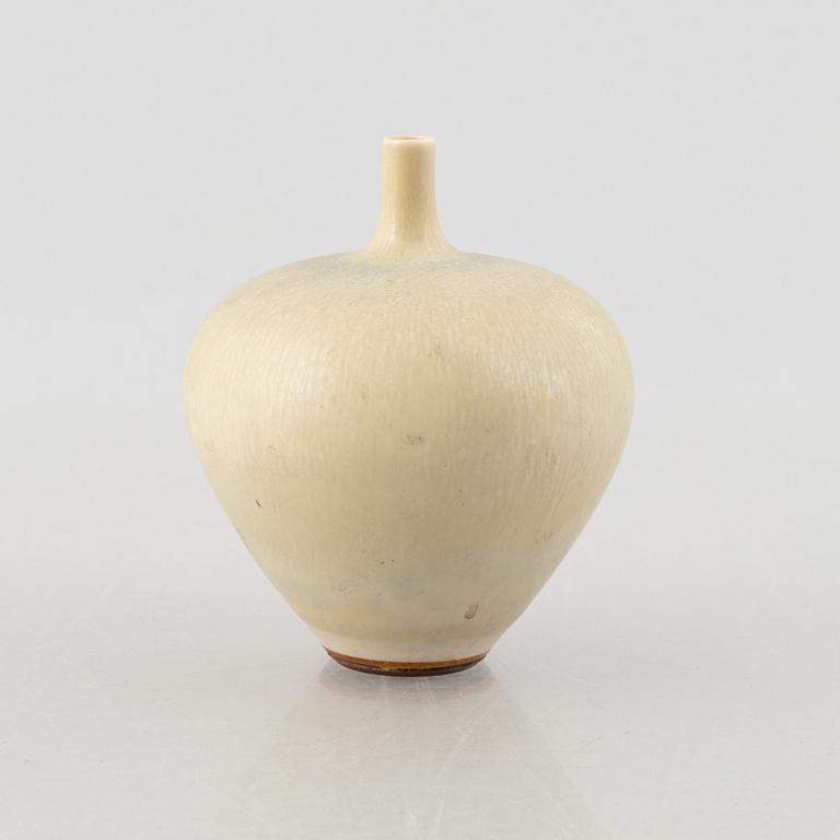 Berndt Friberg, a stoneware vase, Gustavsberg 1968.