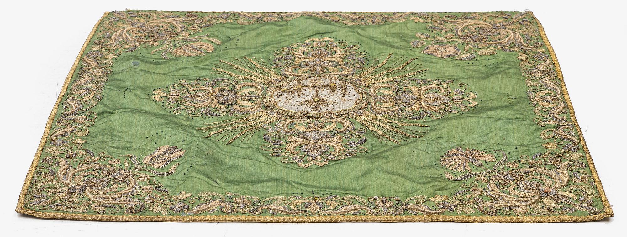 An Italian chalice veil, mid 18th century, c. 58 x 60 cm.