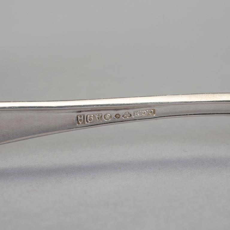 FÖRRÄTTSBESTICK, 24 delar silver. Modell Drottning Victoria, GAB, Stockholm 1940-50-tal. Total vikt 823 gr.