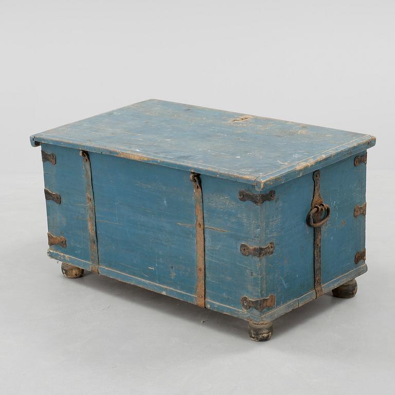 KISTA, allmoge, bär datering 1861.