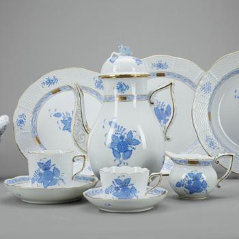 MATSERVIS, 134 delar, porslin, "Chinese Bouquet", Herend, Ungern, 1900-talets andra hälft.