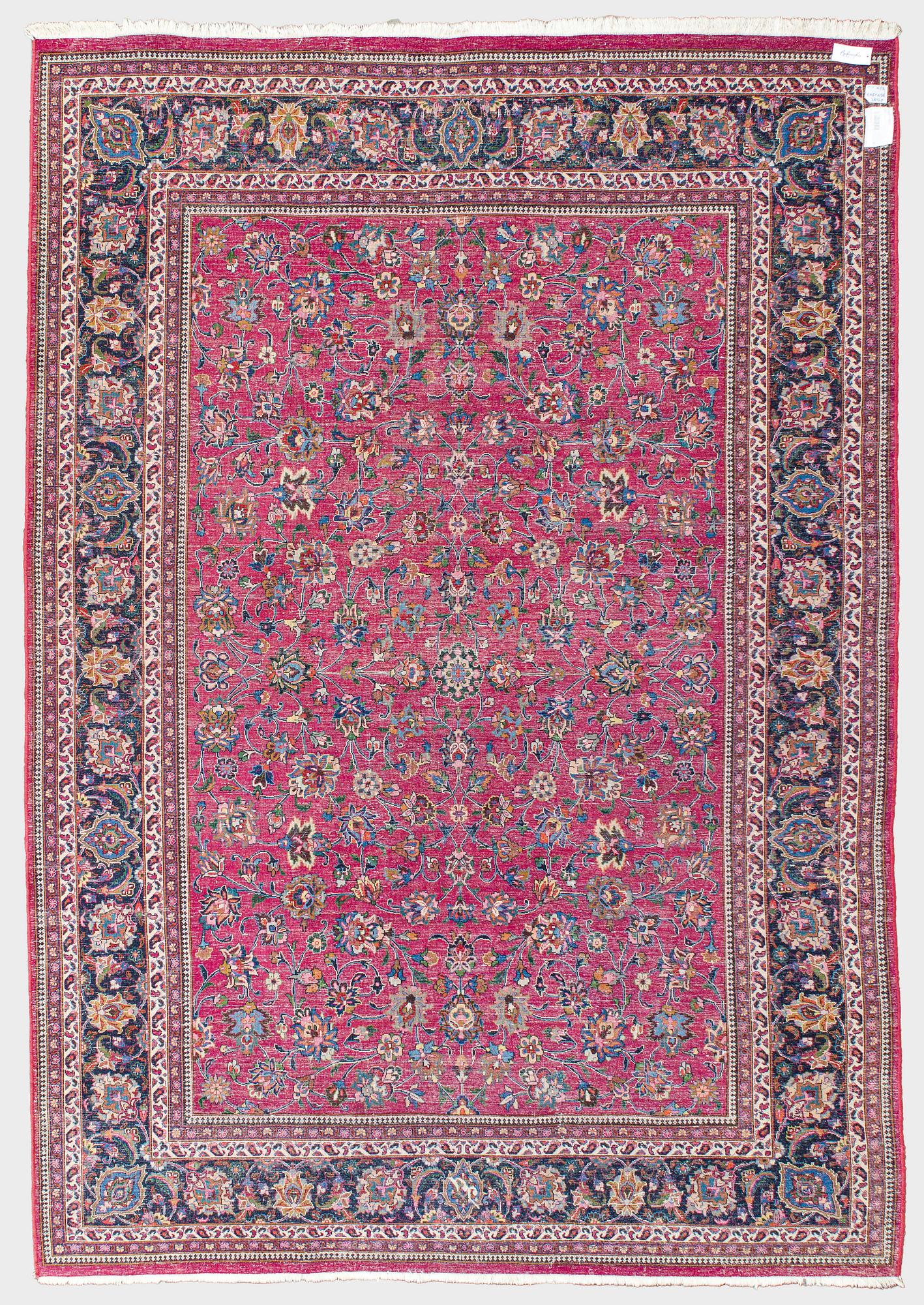 Matta, Mashad, ca 247 x 354 cm.