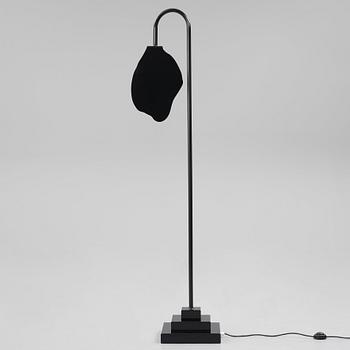 Lotta Lampa, "Cobra" hommage á Greta Grossman, golvlampa, unik, Studio Lotta Lampa 2021.