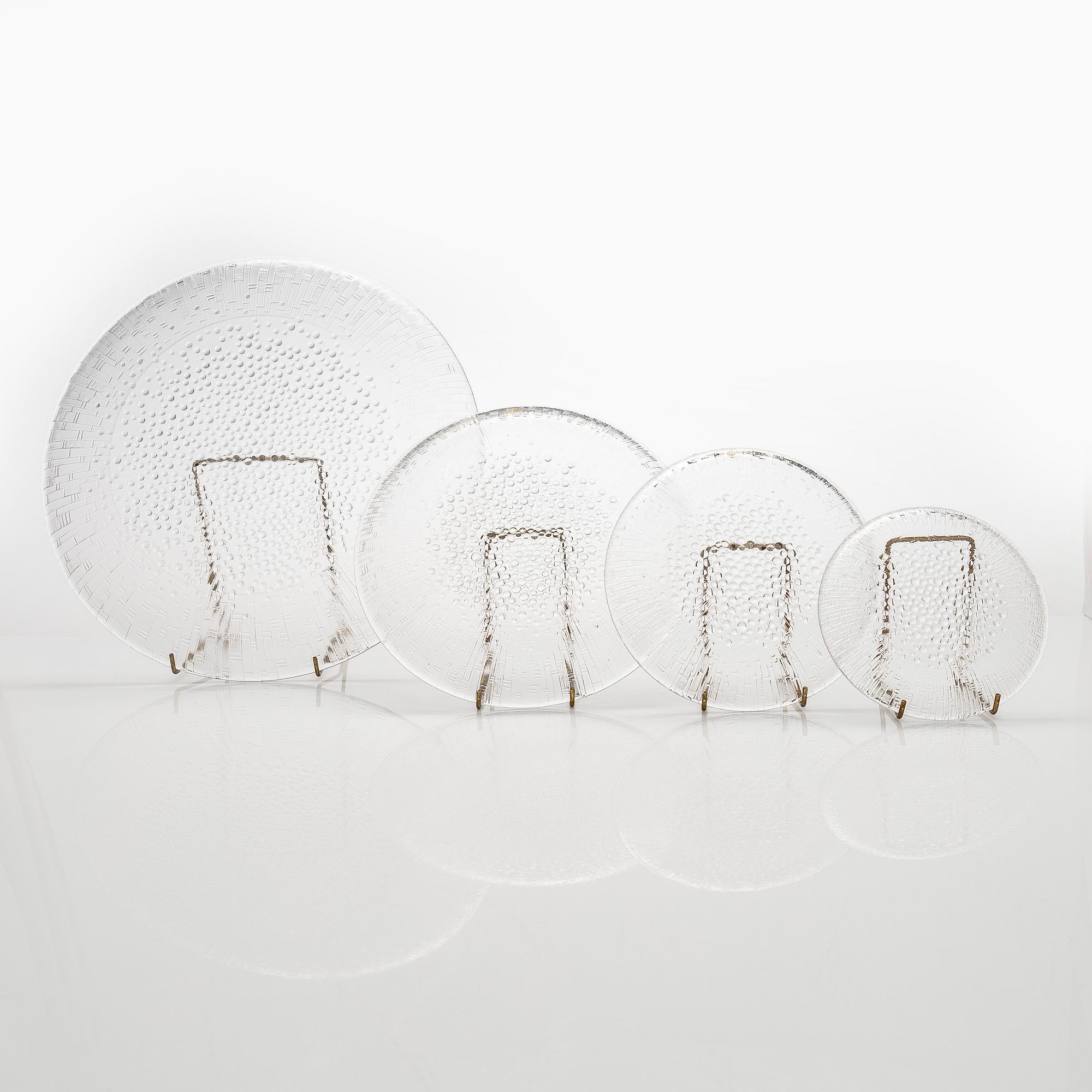 Tapio Wirkkala, matservis, glas, "Ultima Thule", 59 delar, Iittala, 1900-talets andra hälft.