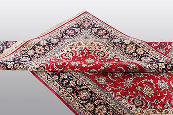 Matta, Isfahan, part silk, 
    235x154.
