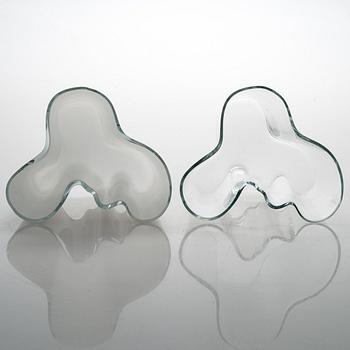 Alvar Aalto, Two glass vases for Iittala, signed Alvar Aalto - 3030.