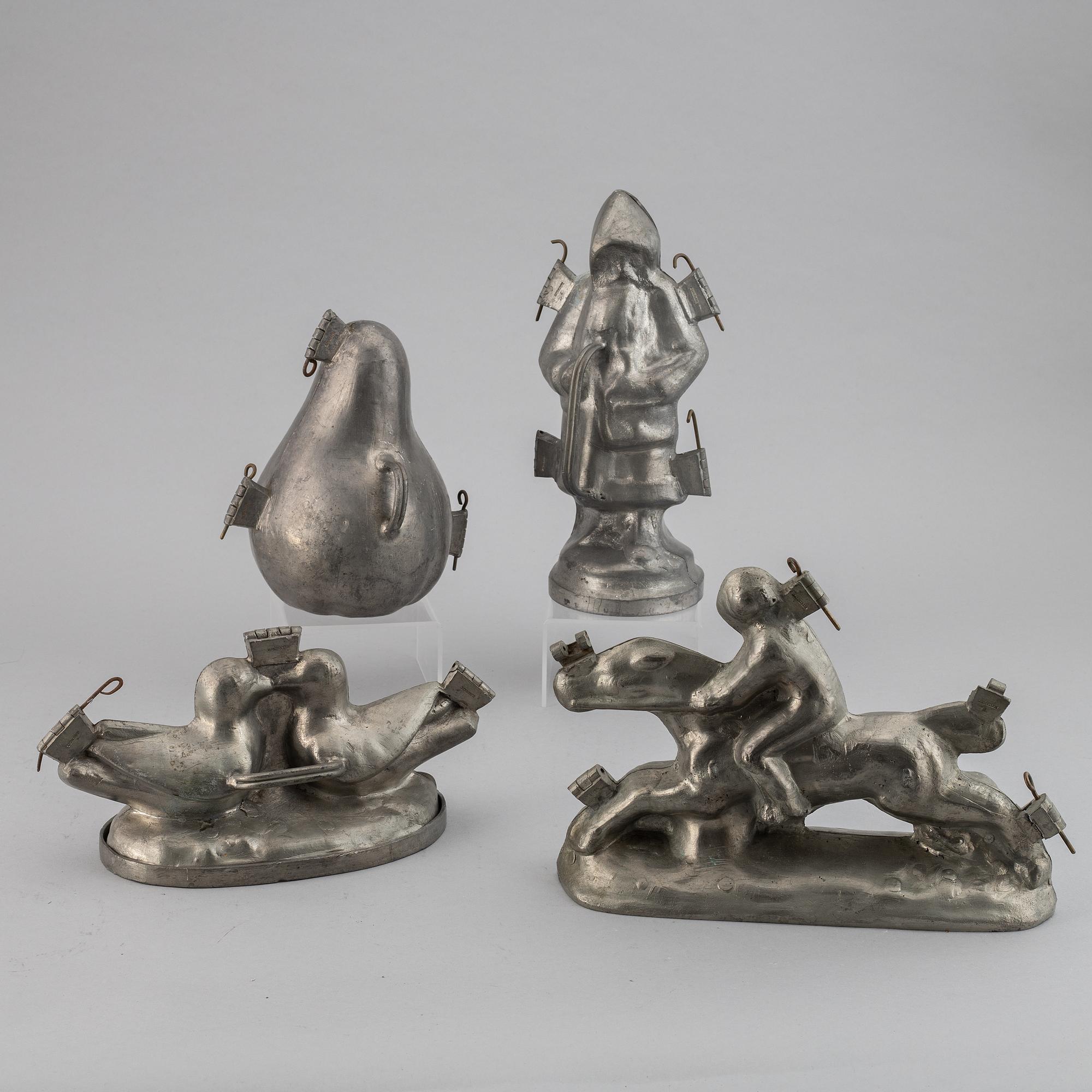 Choklad- eller dessertformar, 7 st, tenn, 1900-tal.