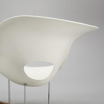 Charles & Ray Eames, liggfåtölj, "La Chaise", Vitra 2003.