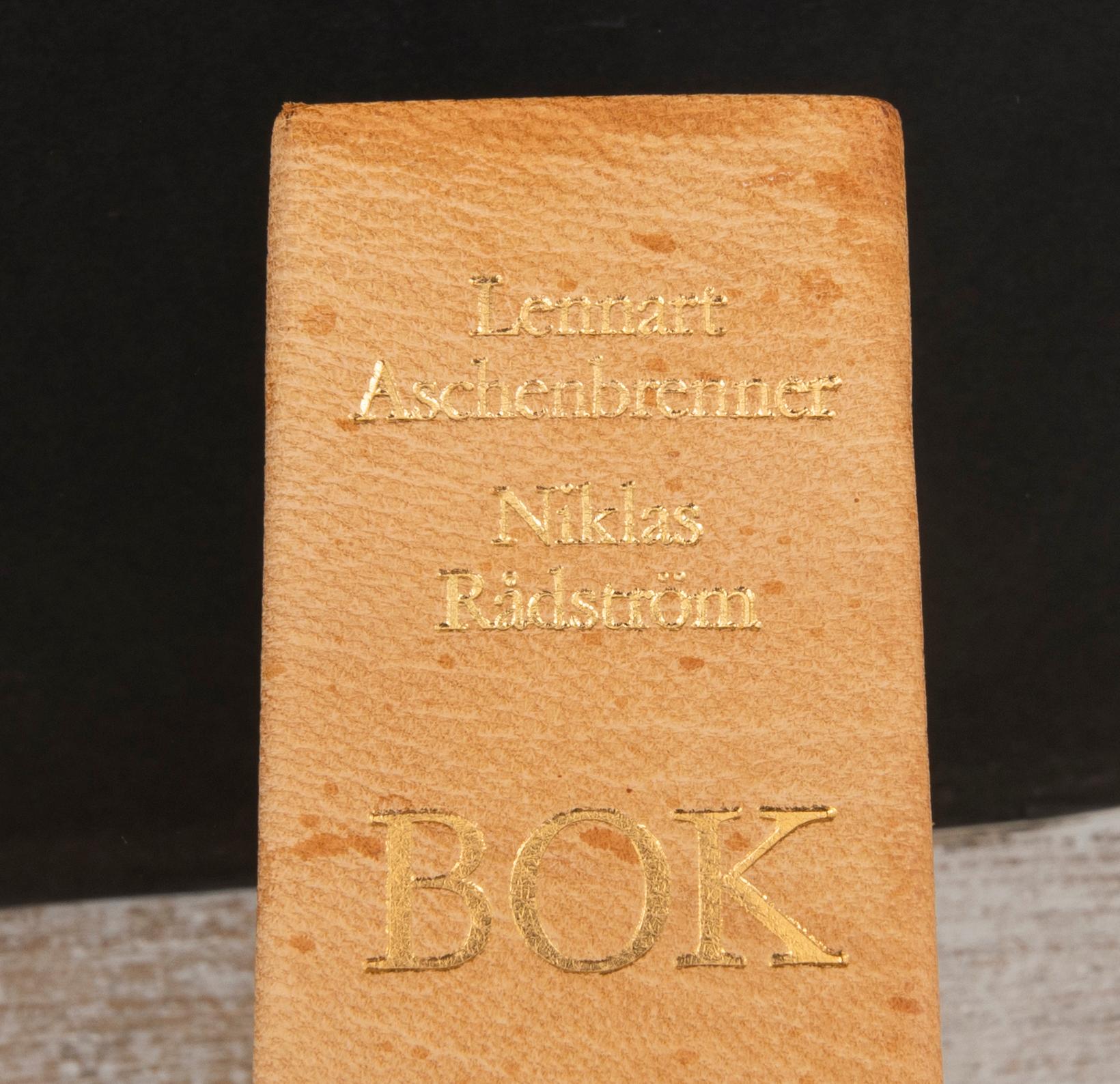 Lennart Aschenbrenner, "Bok".