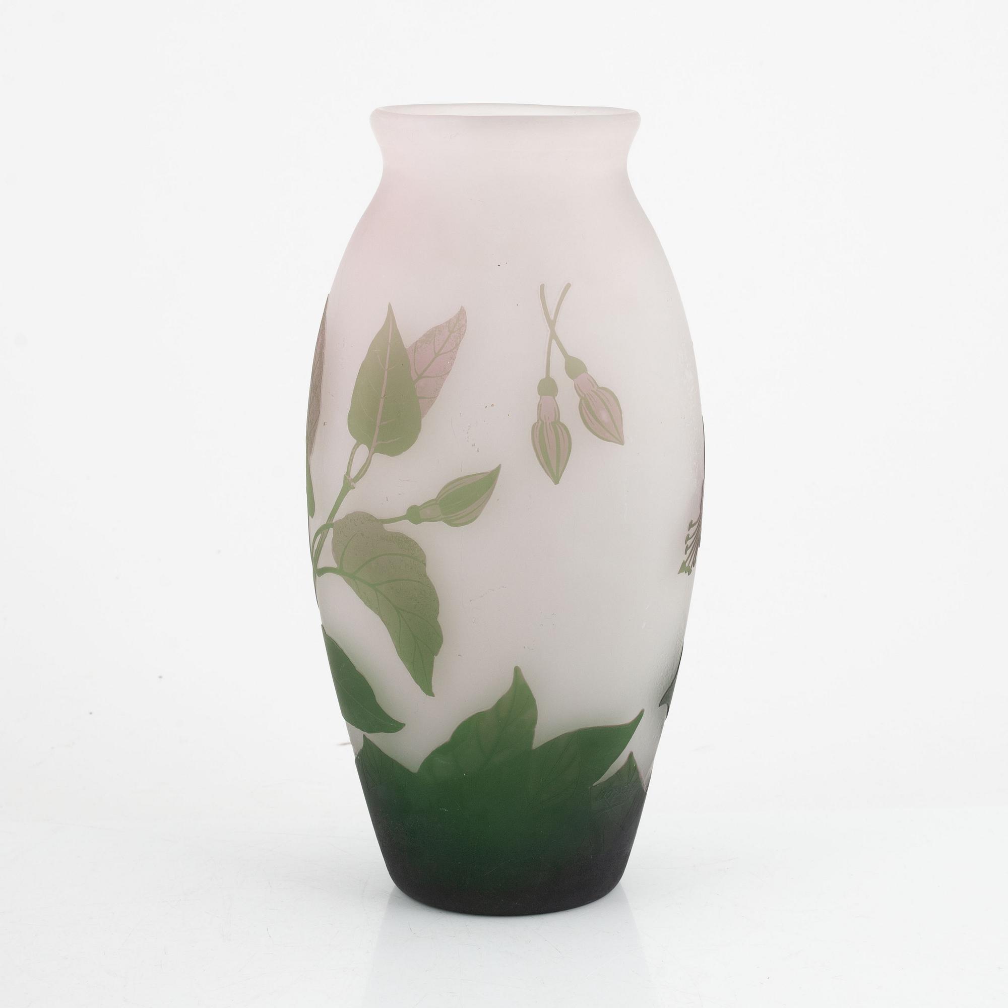 An Art Nouveau cameo glass vase, Arsale, early 20th Century.